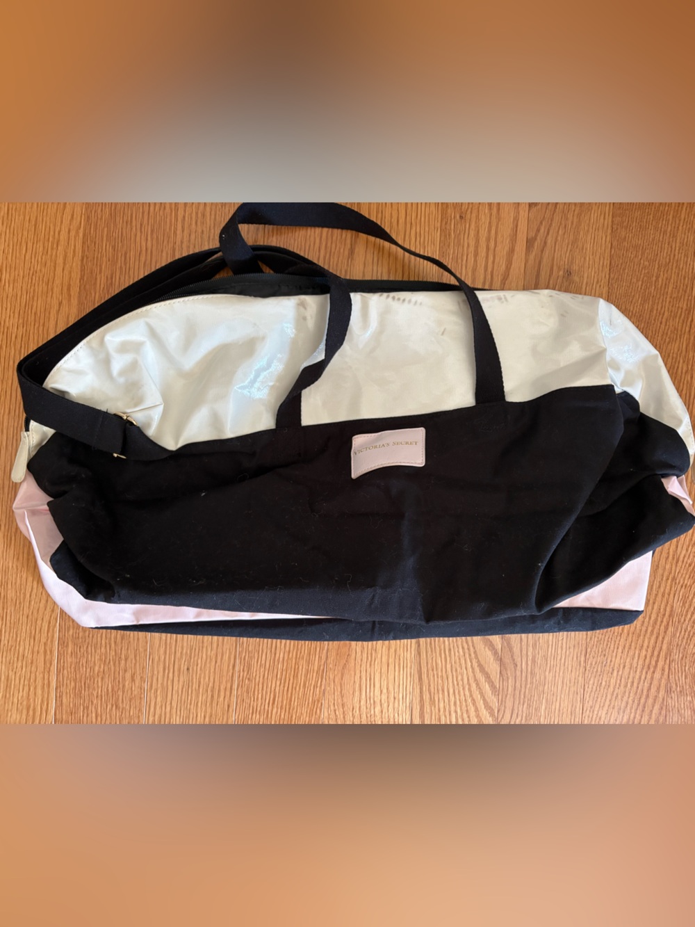 Free with purchase - Victoria’s Secret Duffle Bag